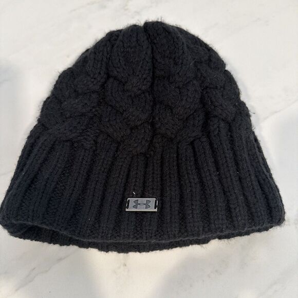 Under Armour Women’s Cable Knit Fleece Lined Winter Hat, Black - Picture 1 of 5